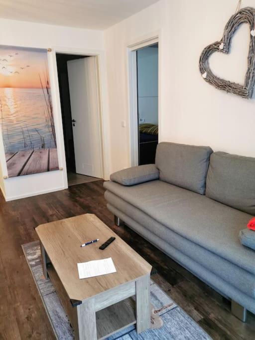 Wohnen Direkt Am Uferpark Mit Grossem Balkon Und Seeblick FDH Exteriör bild