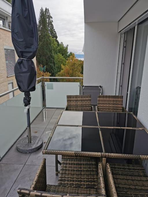 Wohnen Direkt Am Uferpark Mit Grossem Balkon Und Seeblick FDH Exteriör bild
